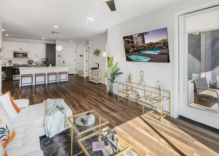 Escape To The Sage 2 Bedroom Town Apartment